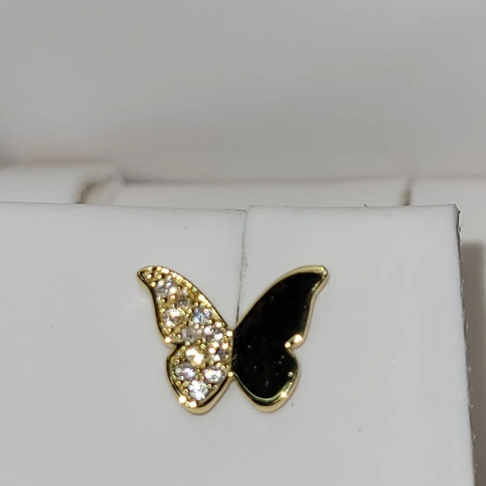 LA Rocks fine silver plated butterfly post earrings NWOT - Picture 3 of 4